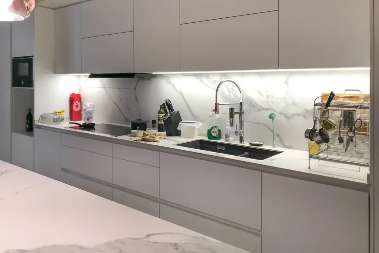 Cómo preparar un piso habitado para una sesión de fotos de interiores