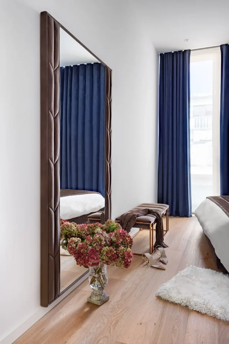espejo cuerpo completo dormitorio banco cojin